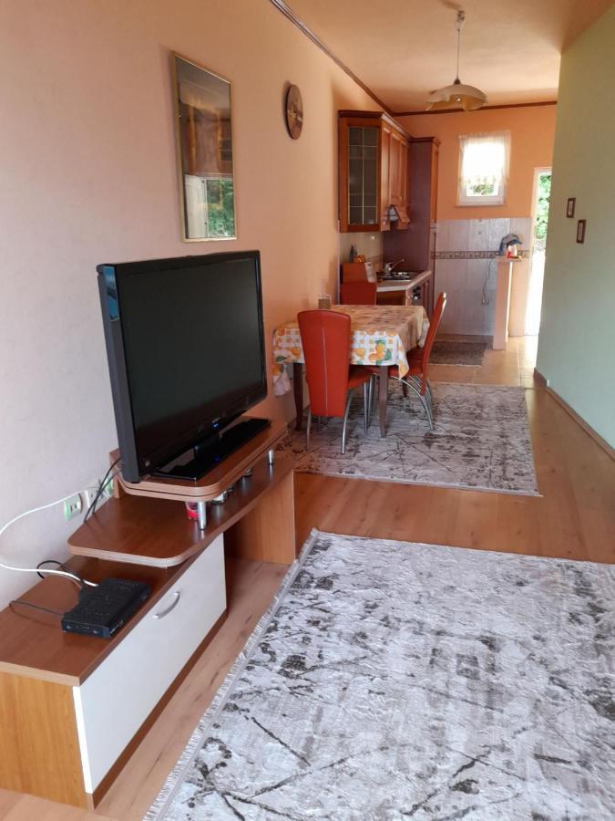 Villa Garden Apartments Herceg Novi Bagian luar foto