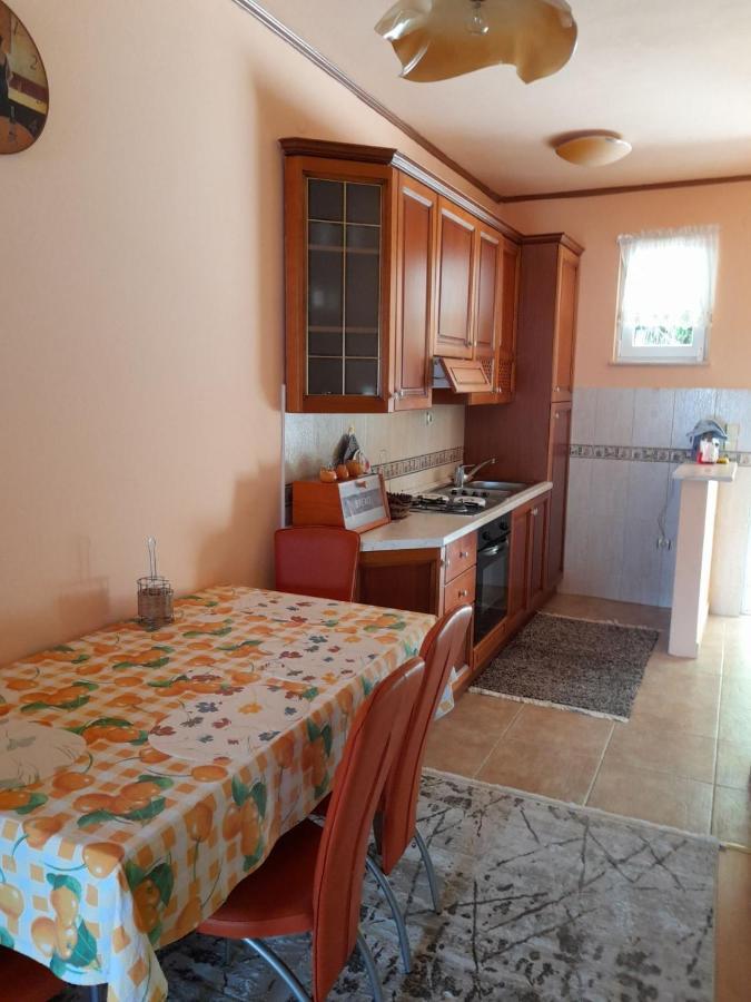 Villa Garden Apartments Herceg Novi Bagian luar foto